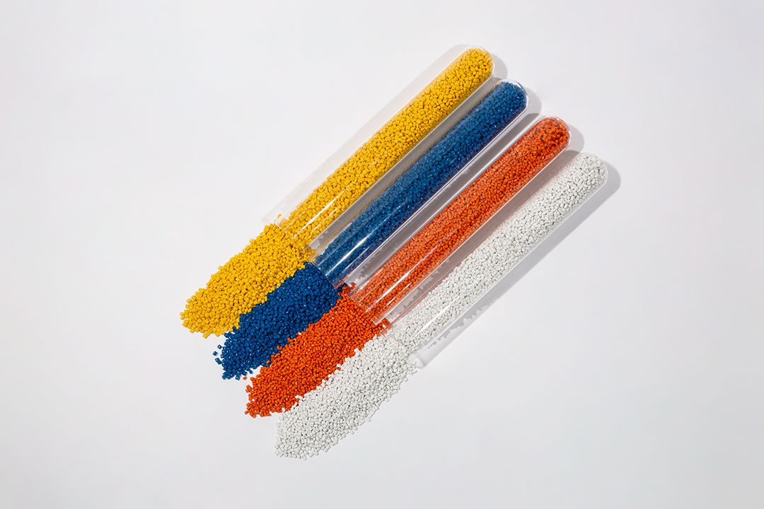 聚偏氟乙烯和聚全氟乙丙烯一樣嗎？區(qū)別在哪？